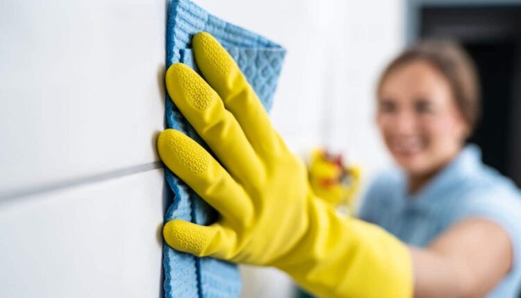 Como clareei rejuntes encardidos com uma mistura simples em casa